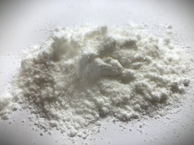 Vitamín C, Kyselina L-ascorbová - 99,9 % - v sypké ( práškové ) formě